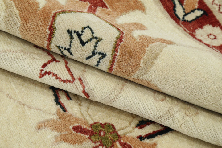 Ivory Indian Ziegler Rug 11' 7" x 17' 7" Hand-Knotted | No. AT929523