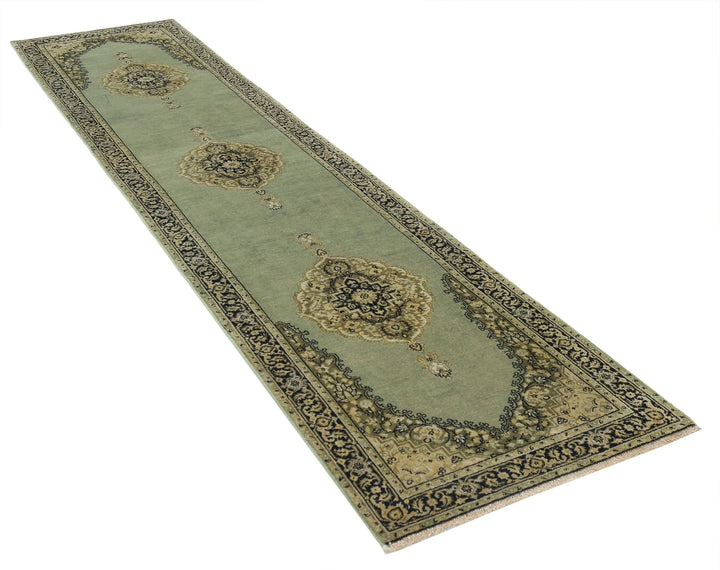 Indian Ziegler Rug 2' 7" x 11' 9" Hand-Knotted | No. AT94127