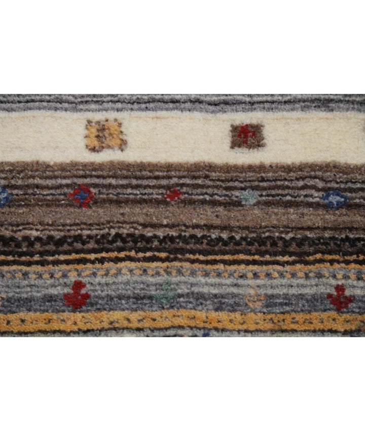 Ivory Indian Oriental Rug 3' 1" x 5' 2" Hand-Knotted | No. AT945156
