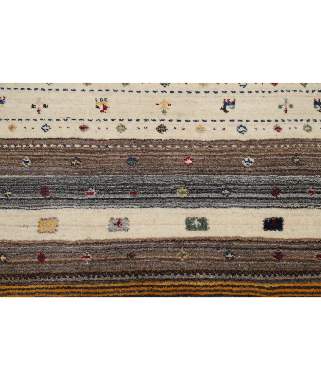 Ivory Indian Oriental Rug 4' 0" x 5' 11" Hand-Knotted | No. AT94600