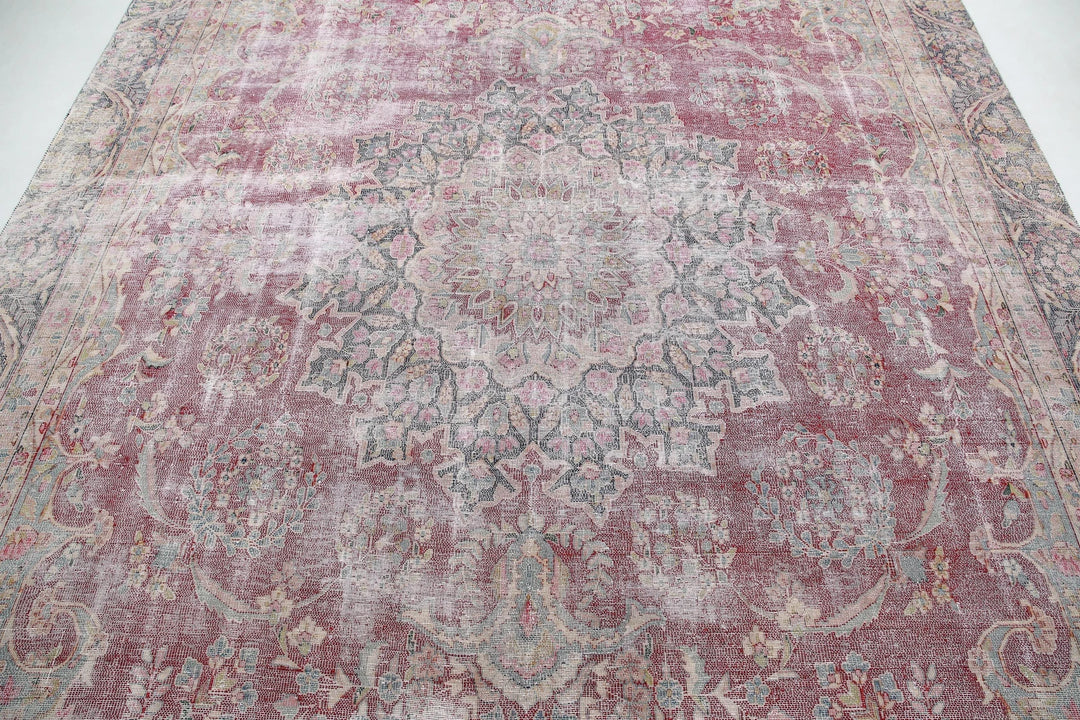 Persian Kerman Vintage Rug 8' 5" x 11' 2" Hand-Knotted | No. AT94958