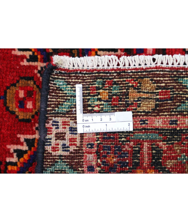 Persian Hamadan Rug 5' 4" x 7' 11" Hand-Knotted | No. AT95024