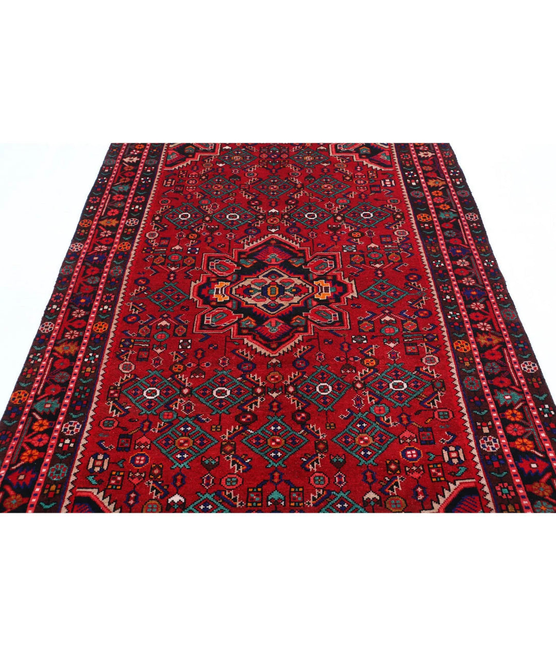 Persian Hamadan Rug 5' 4" x 7' 11" Hand-Knotted | No. AT95024