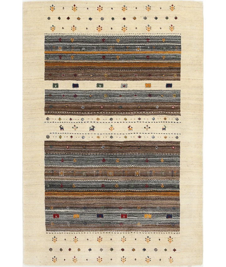 Ivory Indian Oriental Rug 4' 1" x 5' 11" Hand-Knotted | No. AT982072