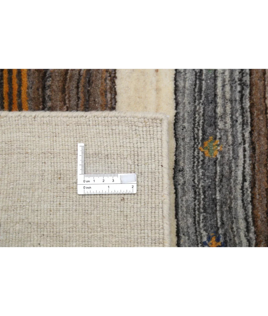 Ivory Indian Oriental Rug 4' 1" x 5' 11" Hand-Knotted | No. AT982072