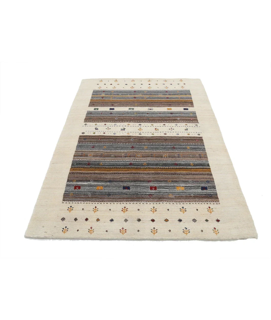 Ivory Indian Oriental Rug 4' 1" x 5' 11" Hand-Knotted | No. AT982072