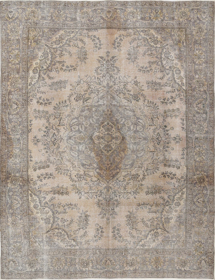 Persian Kerman Rug 9' 7" x 12' 6" Hand-Knotted | No. AT99165