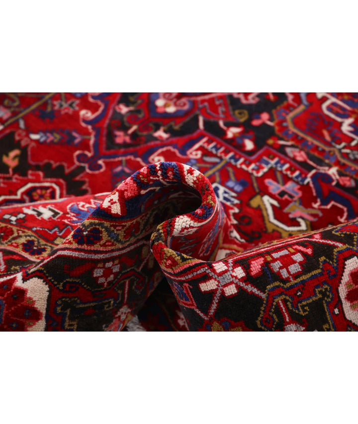 Persian Heriz Rug 8' 1" x 11' 2" Hand-Knotted | No. AT99567
