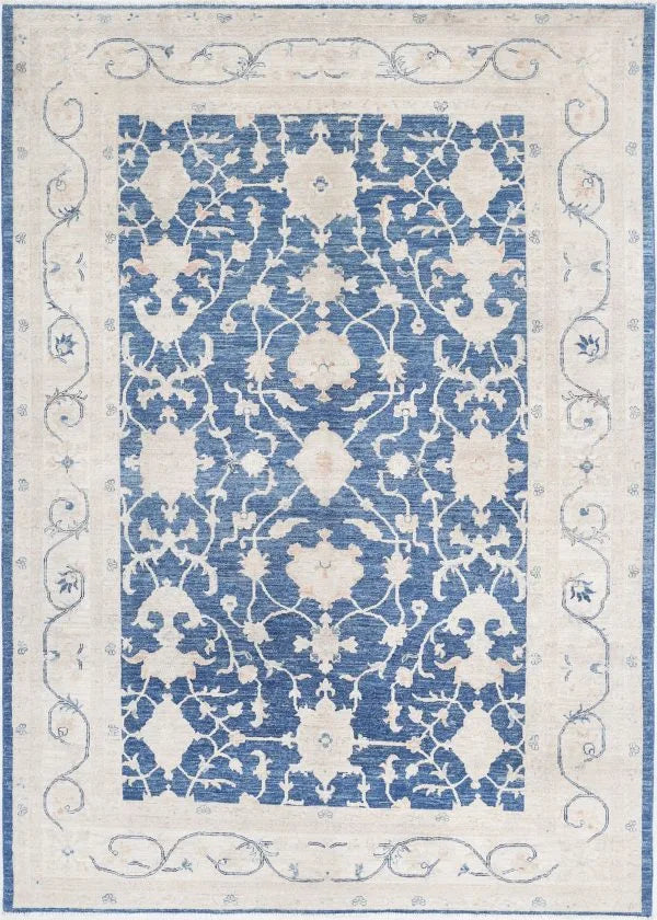 Blue Pakistani Serenity Rug 5'5" x 7'7" Hand-Knotted | No. AV15068