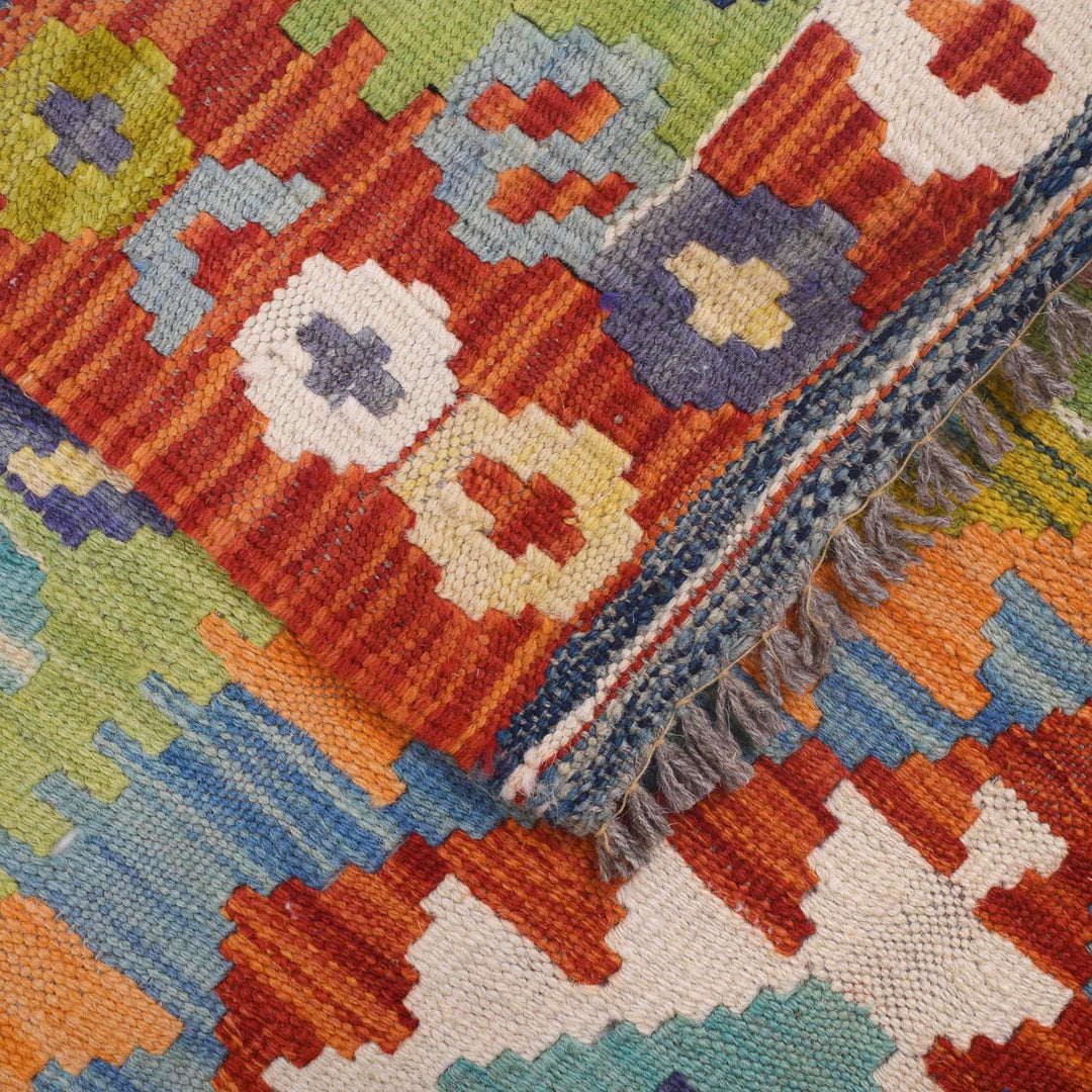 Hand Knotted Flatweave Kilim 2' 9" x 4' 0" - No. AL12010