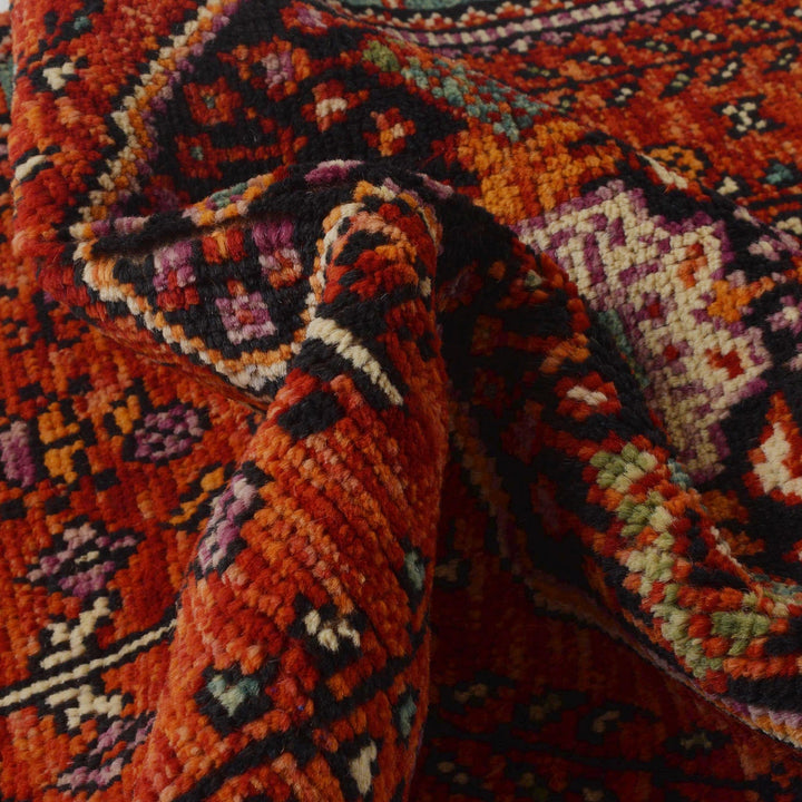 Rich Red Color Shiraz Carpet Runner 2' 8" x 9' 5" - No. AL20671