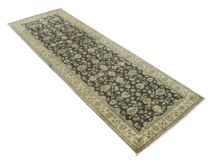 Green Indian Ziegler Rug 2' 6" x 7' 9" Hand-Knotted detail