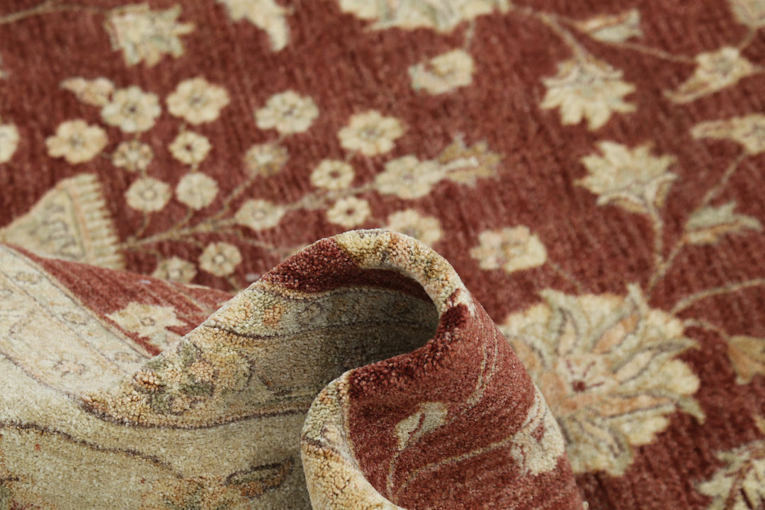 Rust Indian Ziegler Rug 9' 10" x 13' 9" Hand-Knotted detail