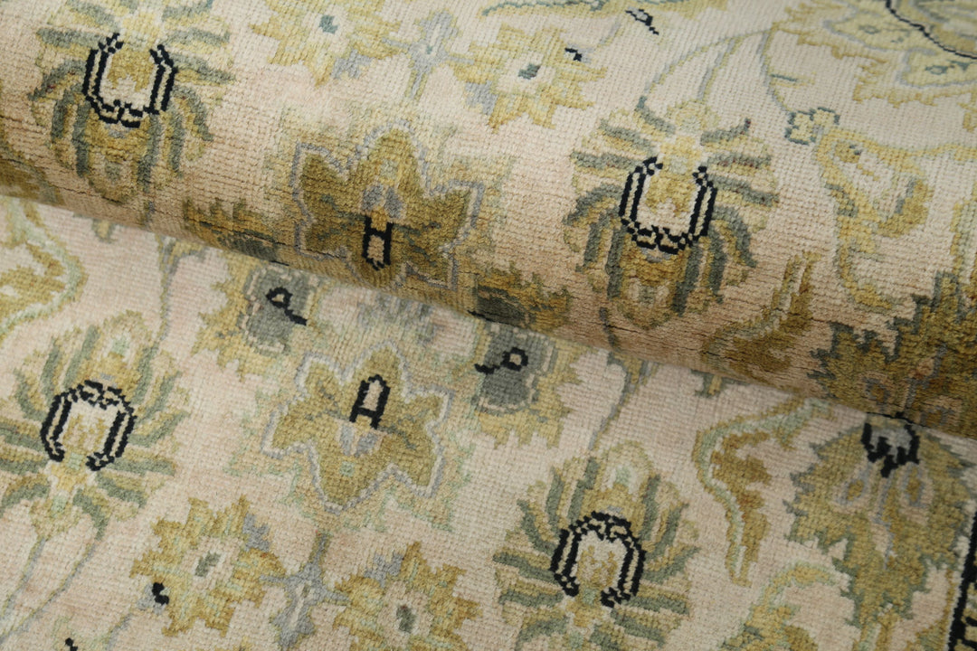 Beige Indian Ziegler Rug 2' 10" x 4' 10" Hand-Knotted pattern