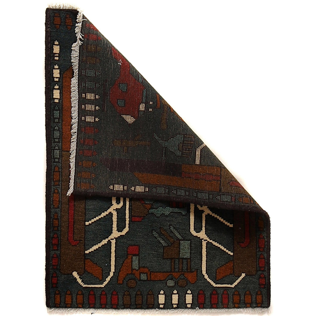 Gray War Rug 2' 0" x 2' 8" - No. AL73459