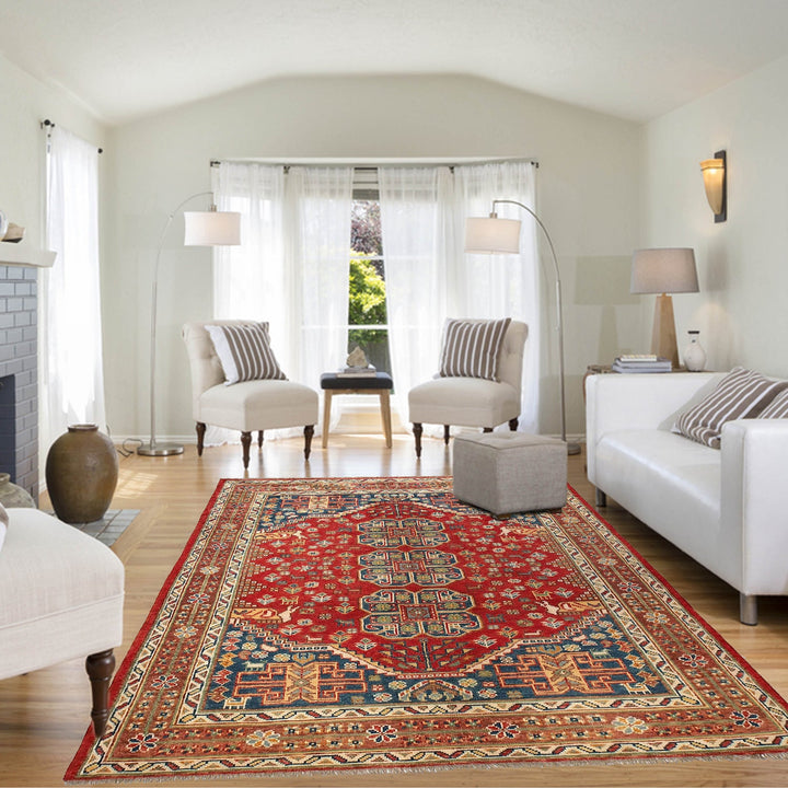 Persian Shirazi Design Carpet 5' 7" x 7' 7" - No. AL19980