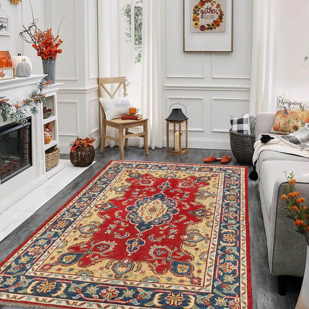 Hand Knotted Persian Heriz Area Rug 4' 0" x 5' 9" - No. AL30869