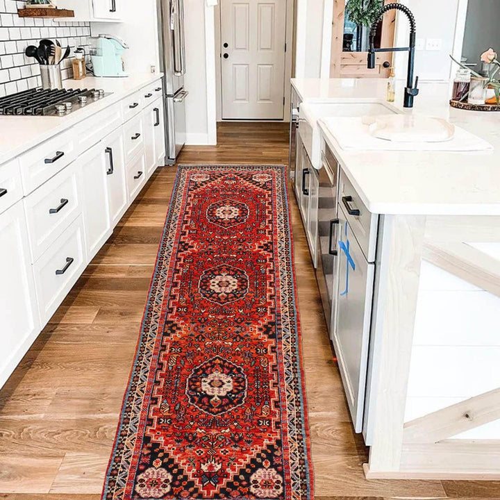 Persian Shirazi Design Carpet Runner 2' 8" x 9' 4" - No. AL73141