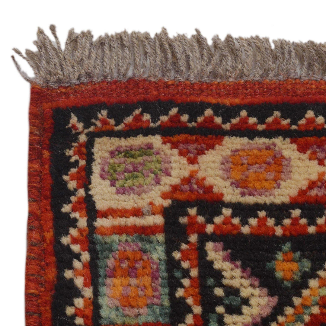 Rich Red Color Shiraz Carpet Runner 2' 7" x 9' 7" - No. AL72352