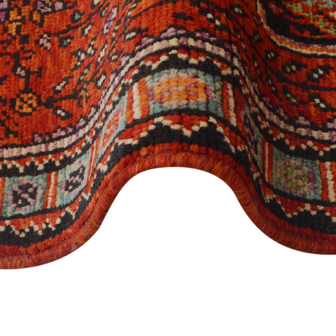 Rich Red Color Shiraz Carpet Runner 2' 7" x 9' 7" - No. AL72352