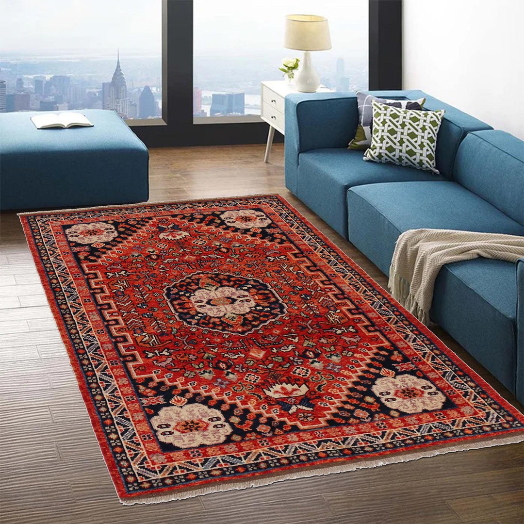 Rich Red Color Shiraz Carpet 3' 11" x 5' 10" - No. AL21987