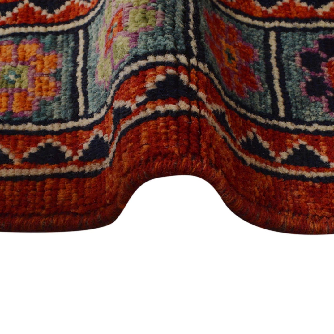 Red Color Shiraz Carpet 8' 2" x 9' 9" - No. AL35825