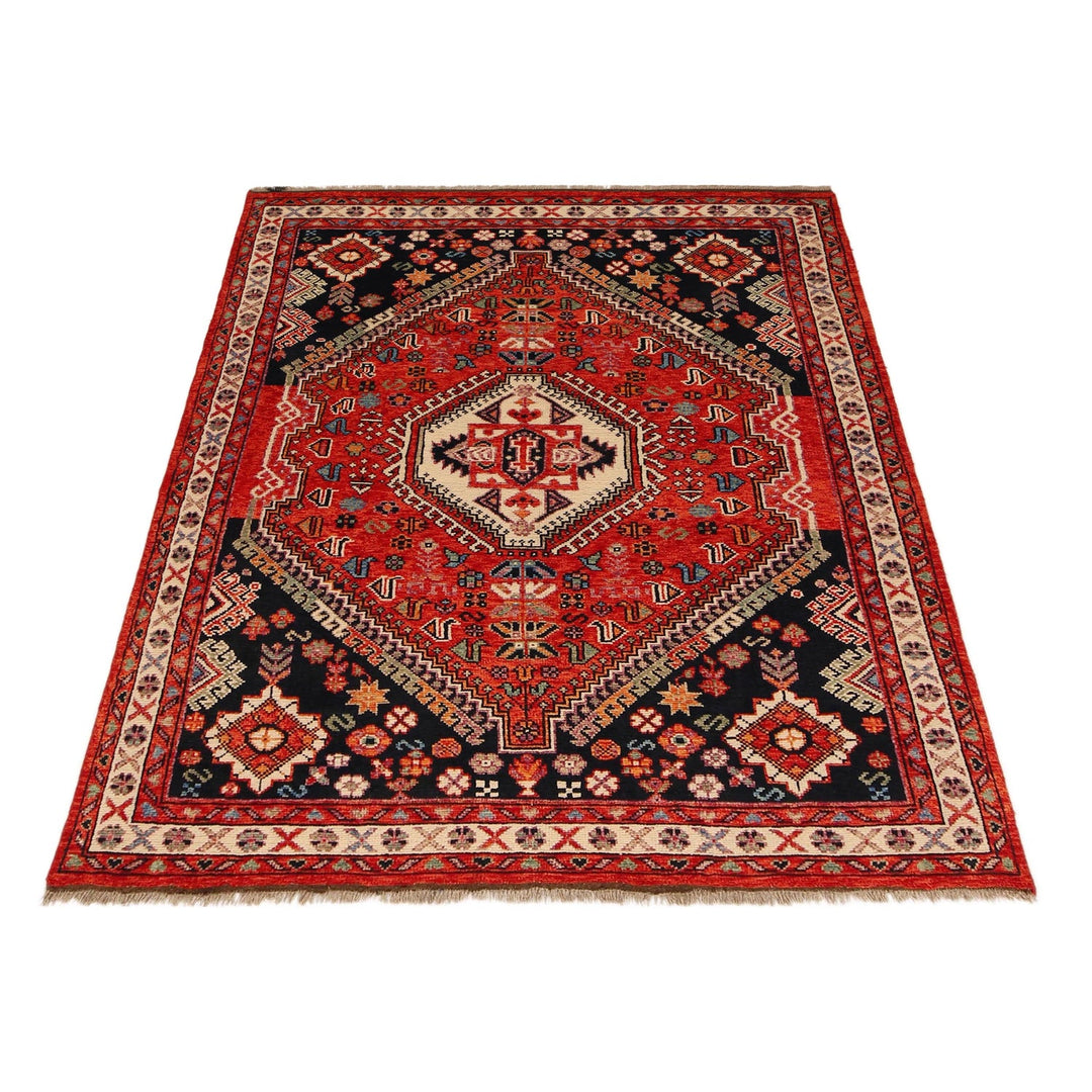 Persian Shirazi Design Carpet 5' 9" x 7' 8" - No. AL35747