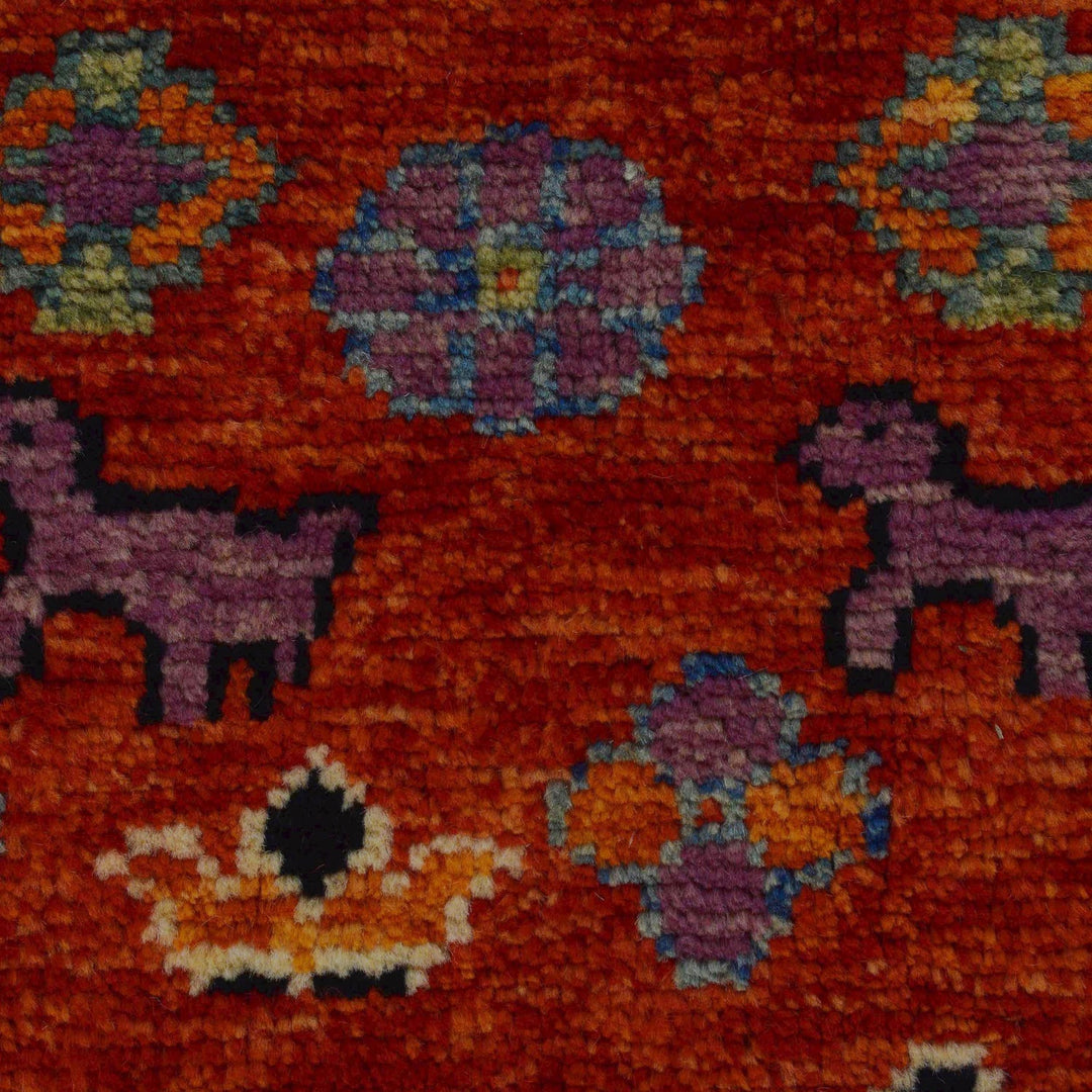 Red Color Shiraz Carpet 8' 4" x 9' 8" - No. AL43409