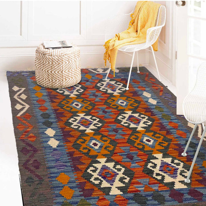 Hand Woven Wool Kelim 3' 3" x 4' 11" - No. AL41462