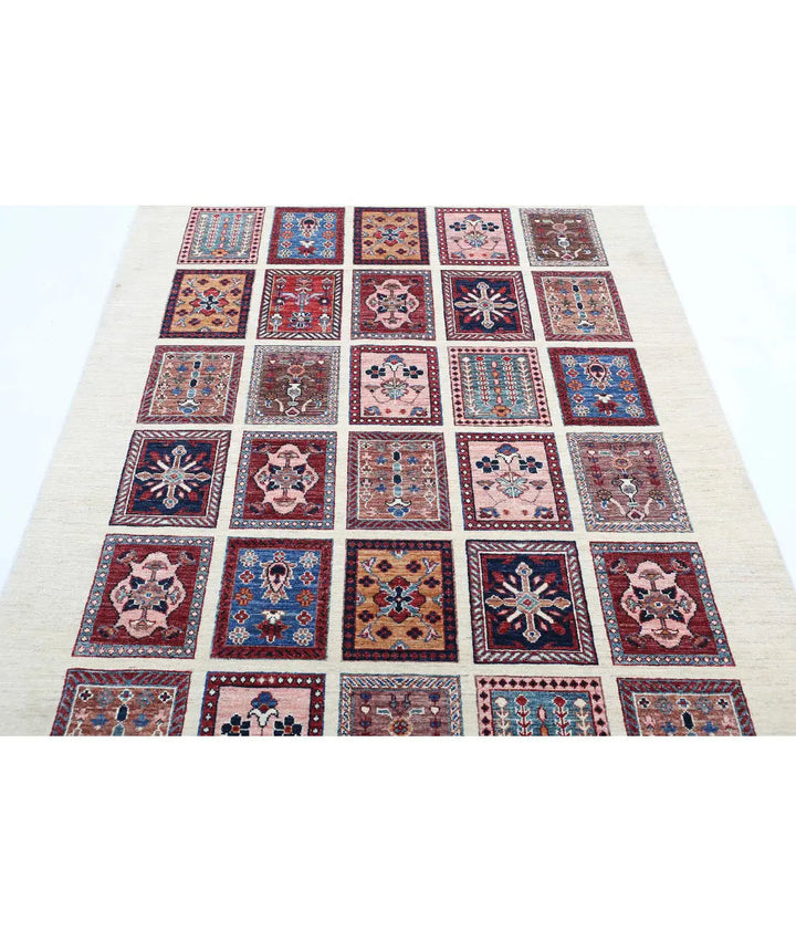 Afghan Bakhtiari Rug 4' 11" x 6' 10" Hand-Knotted | No. AT88376