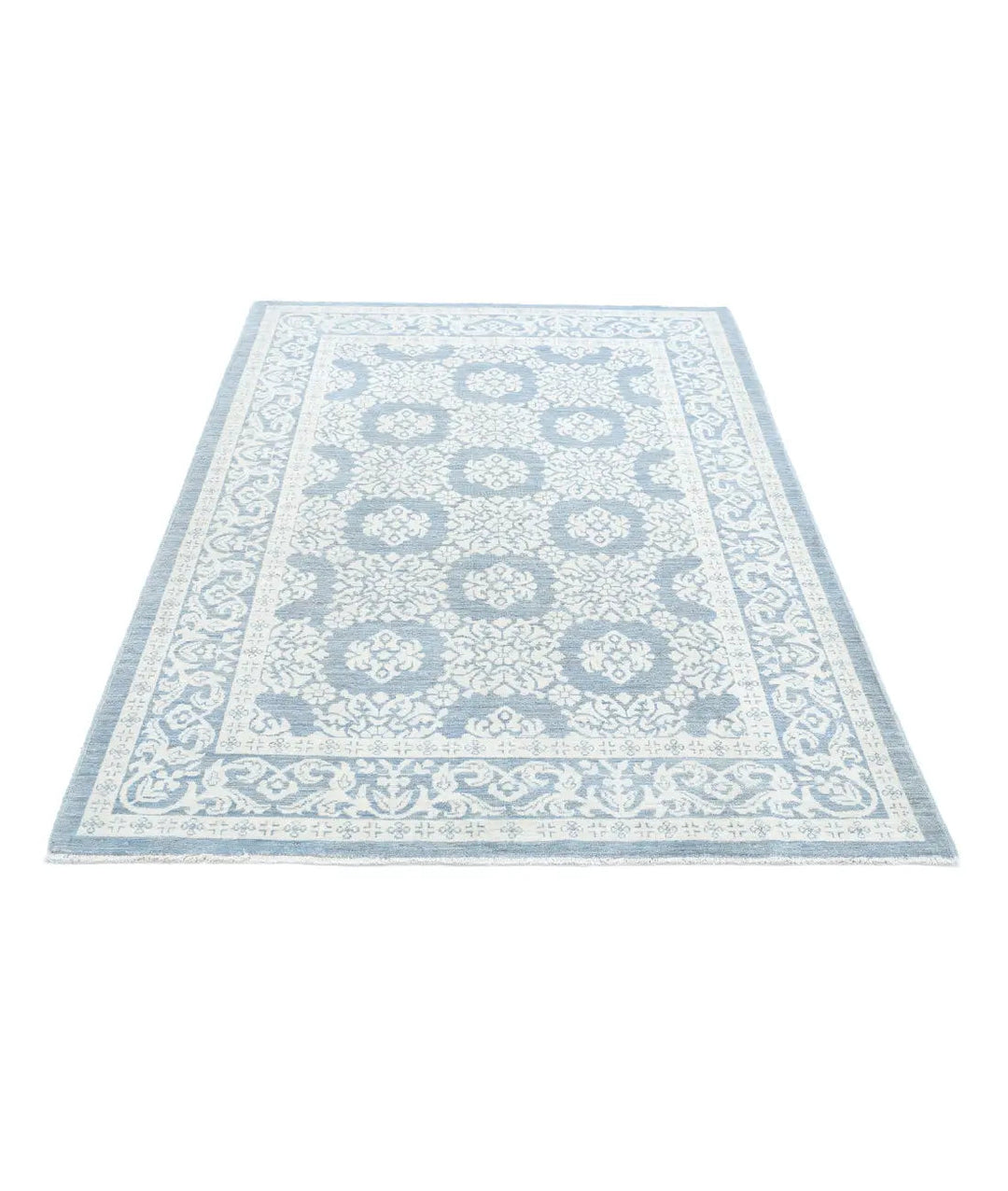 Hand Knotted Fine Serenity Wool Rug 4' 4" x 6' 6" - No. AT658037