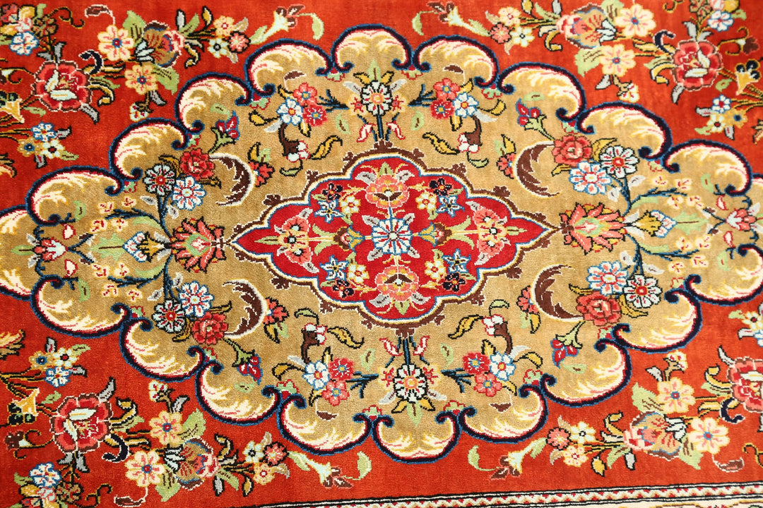 Afghan Qum Silk Runner Rug 1' 7" x 5' 3" Hand-Knotted | No. AT82689