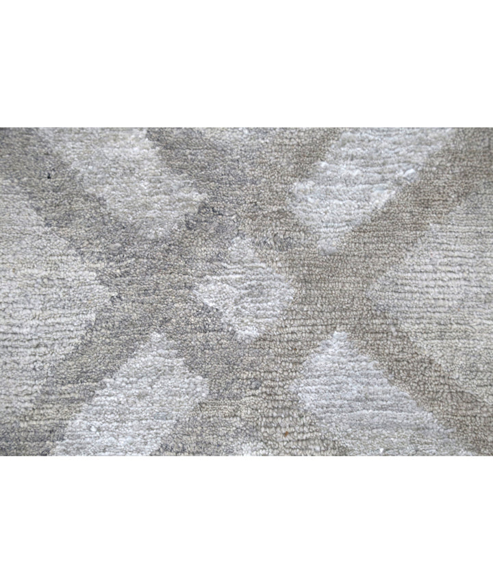 Hand Knotted Tibetan Roscoe Viscose Linen & Cotton Rug 5' 0" x 8' 0" - No. AT74253
