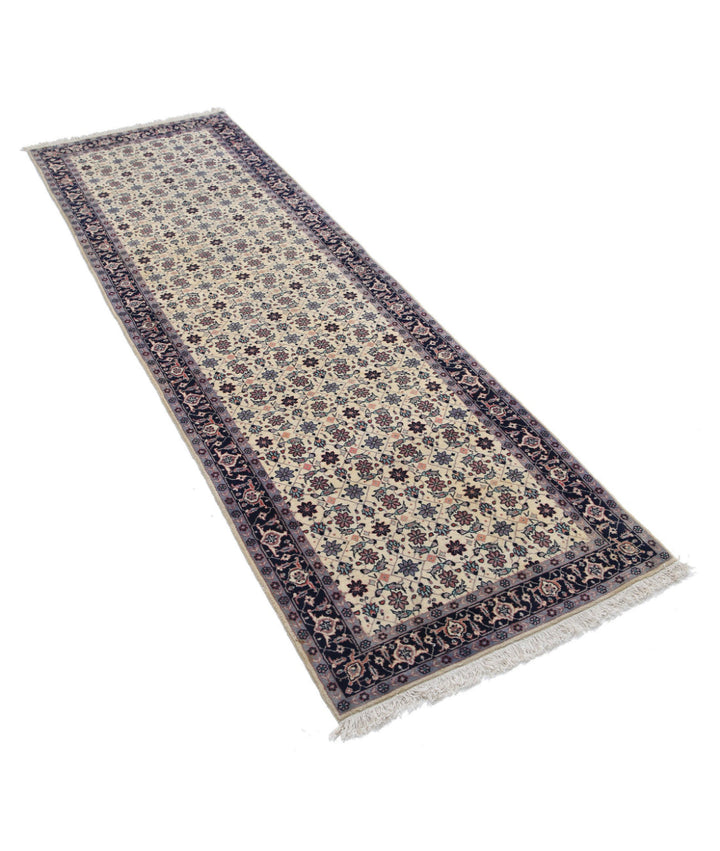 Hand Knotted Heritage Fine Oriental Wool Rug 2' 7" x 7' 11" - No. AT21443