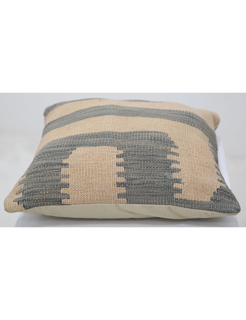 Hand Woven Tribal  Wool Pillow 1' 5" x 1' 5" - No. AT96673