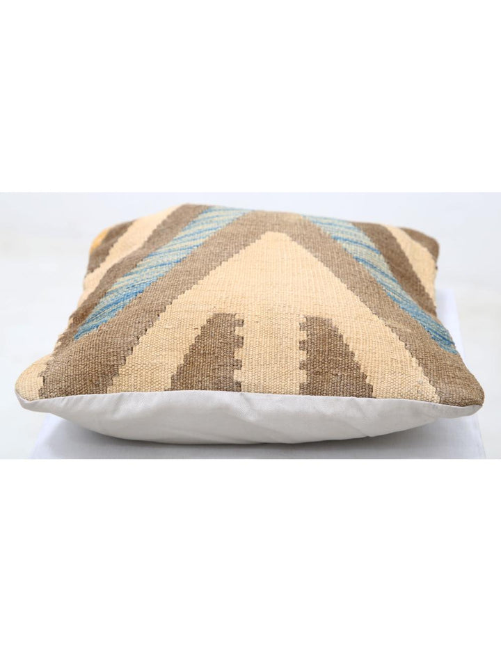 Afghan Tribal Pillow 1' 5" x 1' 5" Hand-Woven detail