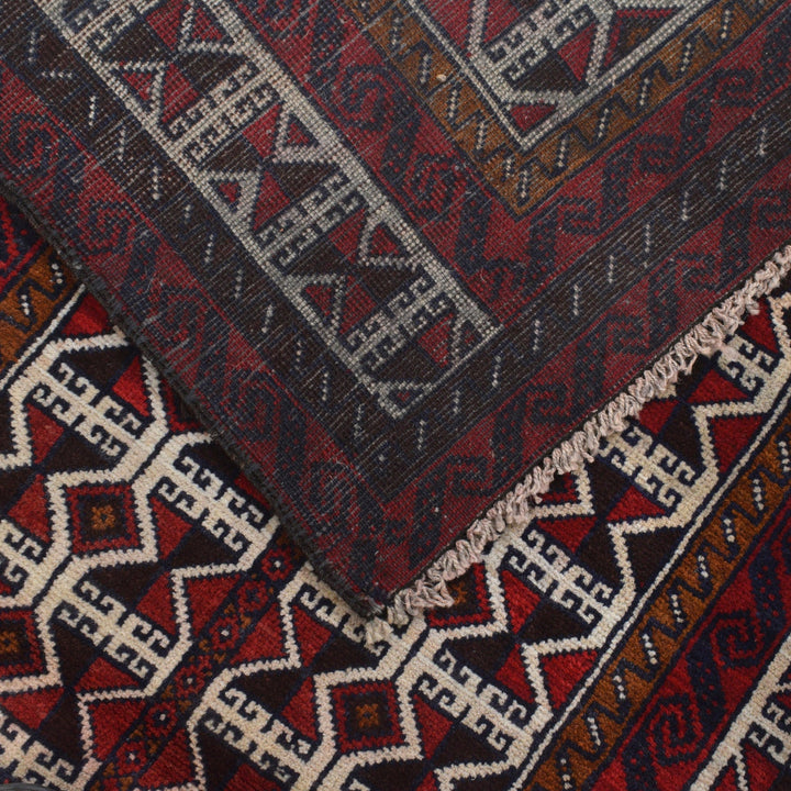 Muslim Prayer Rug 2' 7" x 4' 5" - No. AL58912