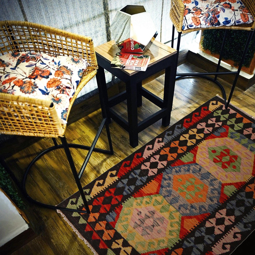 Handmade Turkish Design Wool Kilim 3' 4" x 4' 9" - No. AL70196