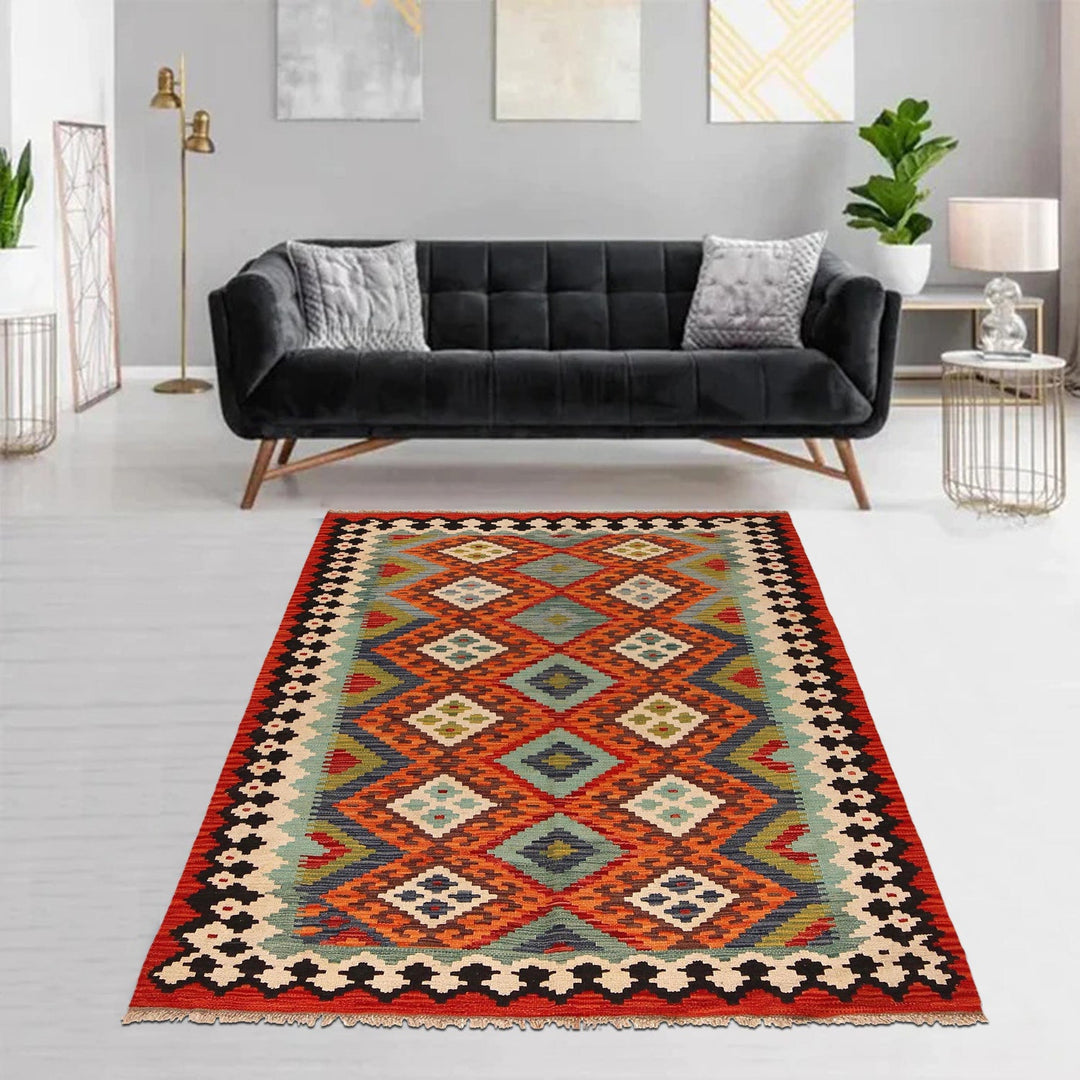 Hand Woven Wool Kelim 4' 6" x 6' 3" - No. AL90427