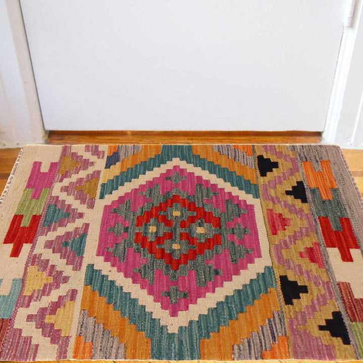 Hand Woven Wool Kelim 2' 1" x 3' 0" - No. AL65133