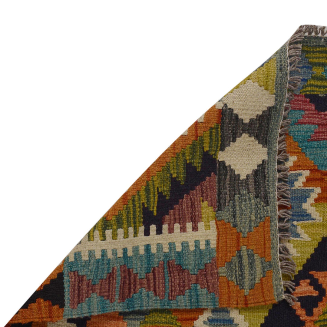 Handmade Vegetable Kilim 3' 3" x 5' 1" - No. AL65664