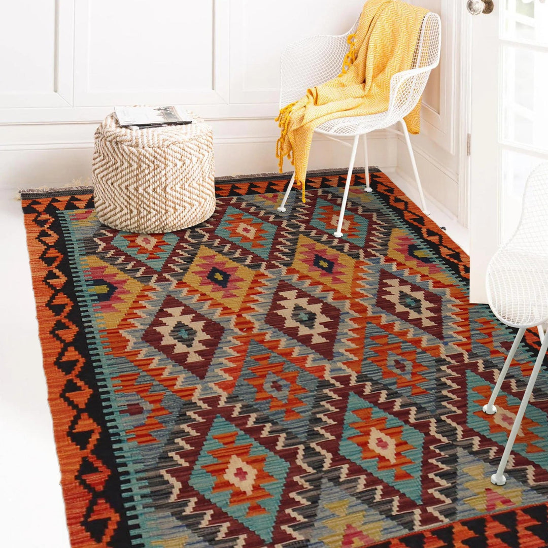 Handmade Vegetable Kilim 3' 6" x 4' 9" - No. AL99267