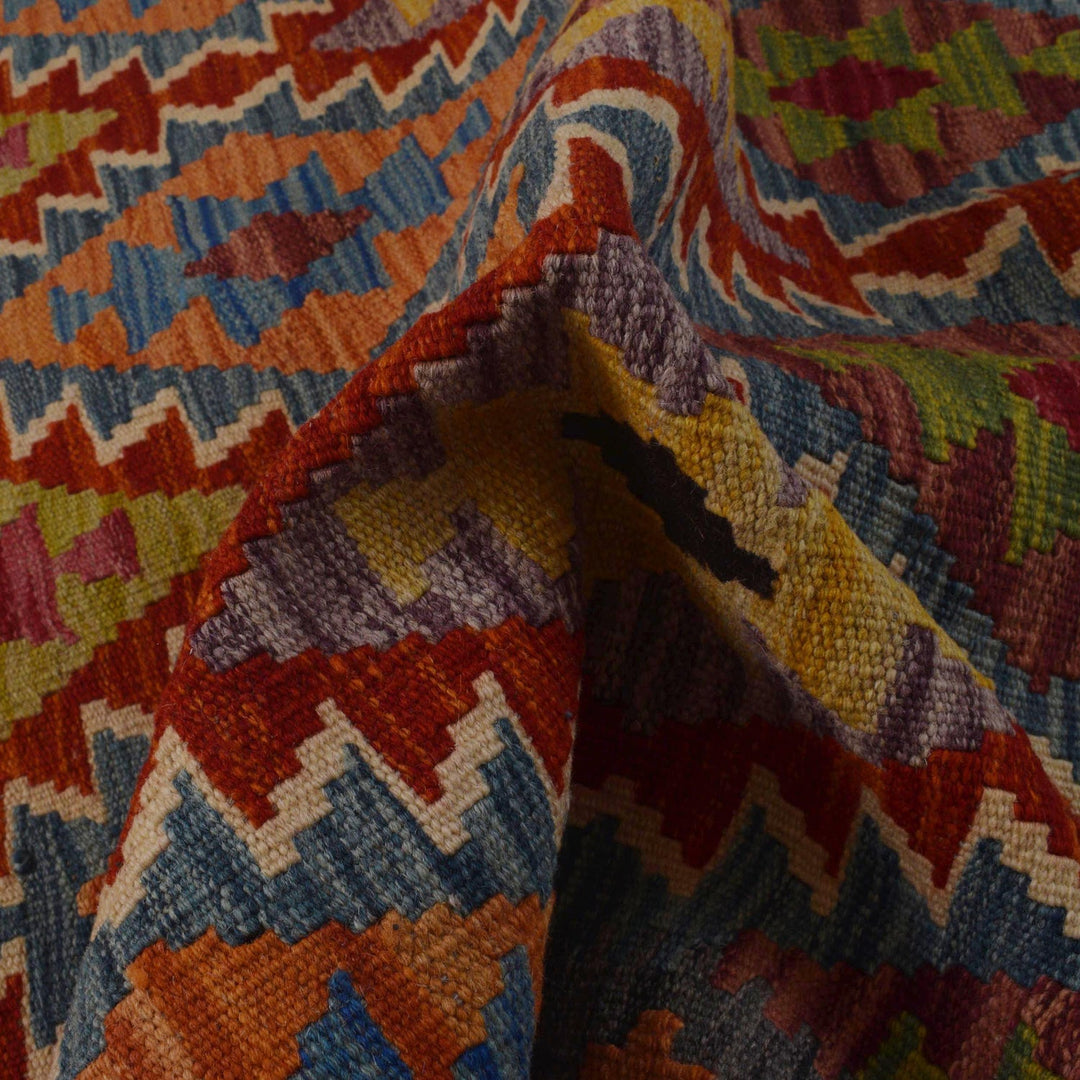 Handmade Vegetable Kilim 3' 6" x 4' 11" - No. AL18757