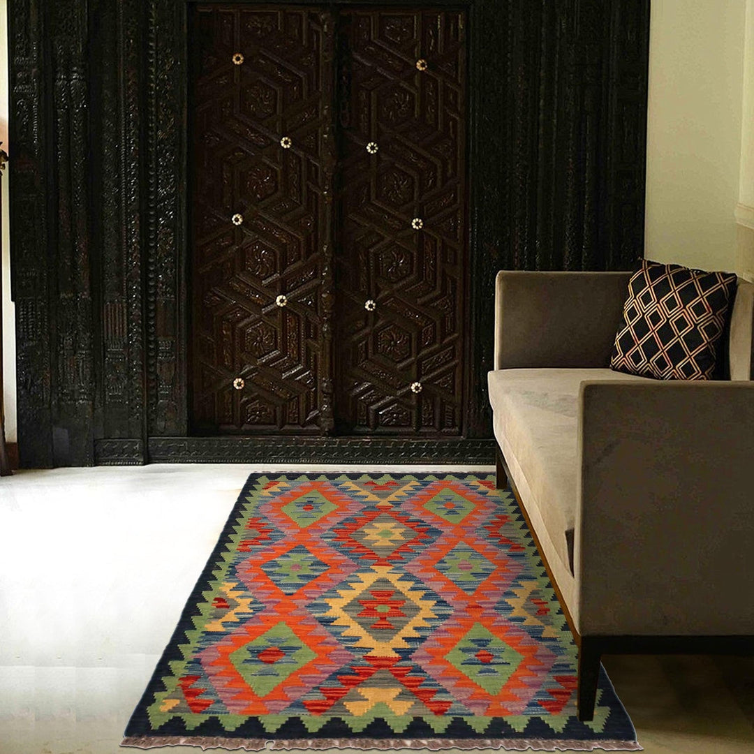 Handmade Turkish Design Wool Kilim 2' 5" x 3' 10" - No. AL93806