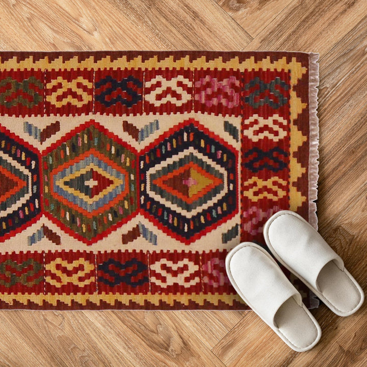 Handmade Vegetable Kelim 2' 0" x 3' 5" - No. AL33925