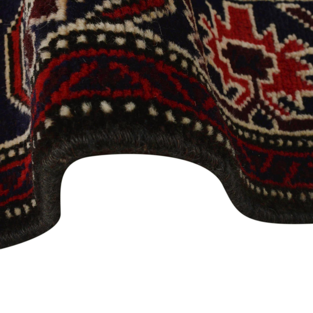 Muslim Prayer Rug 2' 11" x 4' 11" - No. AL49239