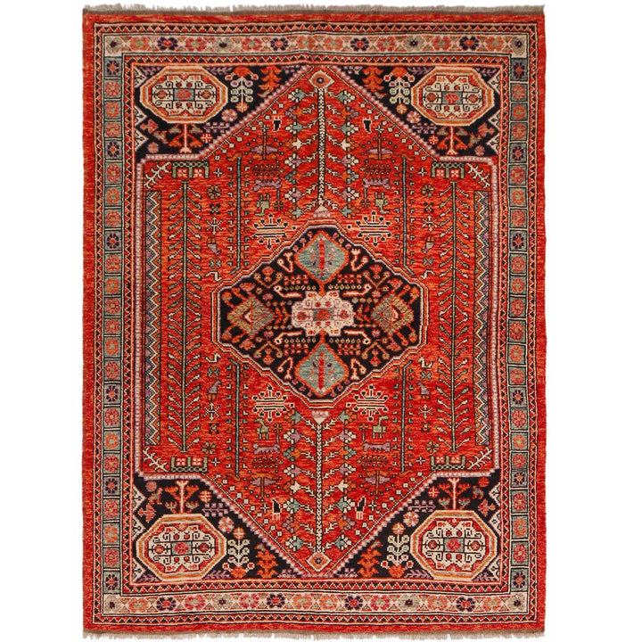 Persian Shirazi Design Carpet 5' 9" x 7' 9" - No. AL64373