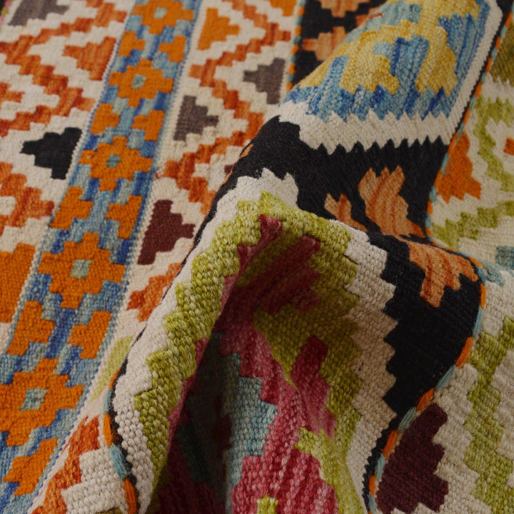 Hand Made Afghan Kilim 5' 11" x 7' 11" - No. AL33305