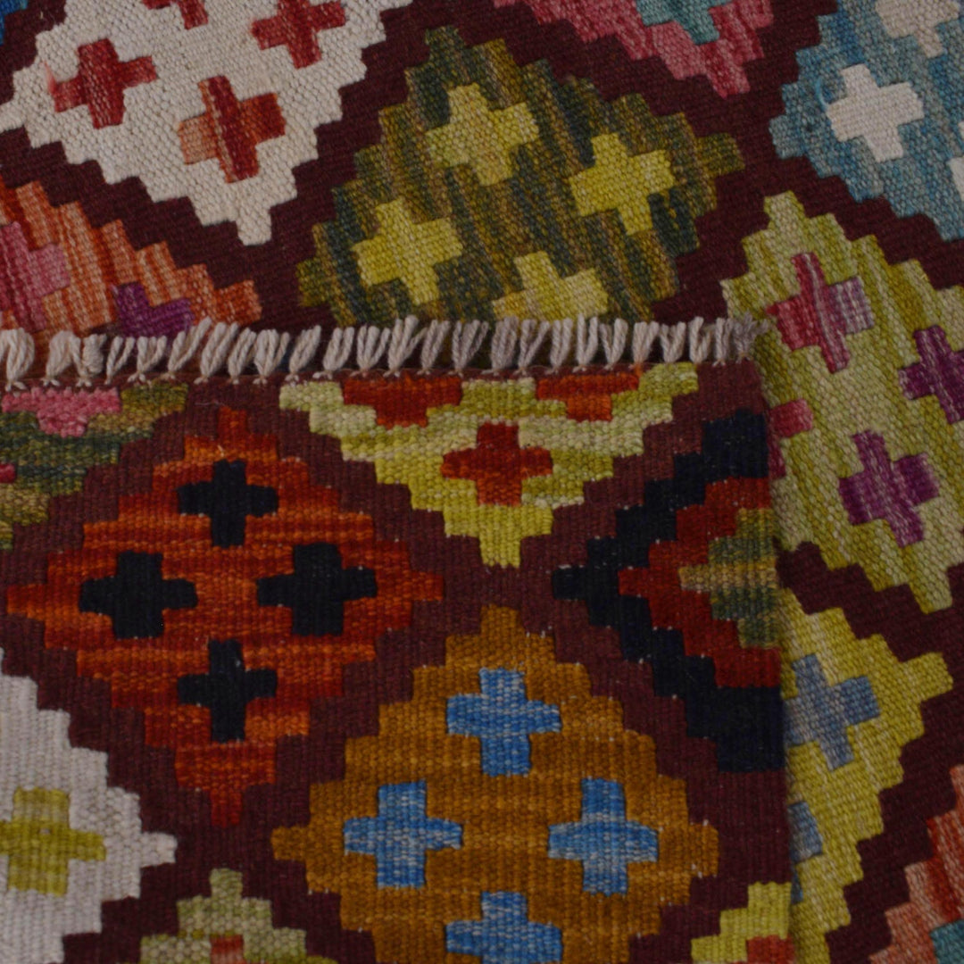 Handmade Vegetable Kilim 3' 3" x 4' 10" - No. AL51808