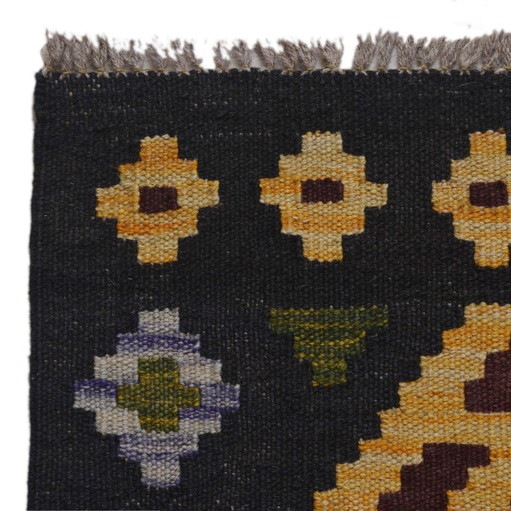 Hand Woven Wool Kelim 8' 6" x 9' 10" - No. AL47525